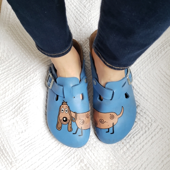 birkenstock dog clogs